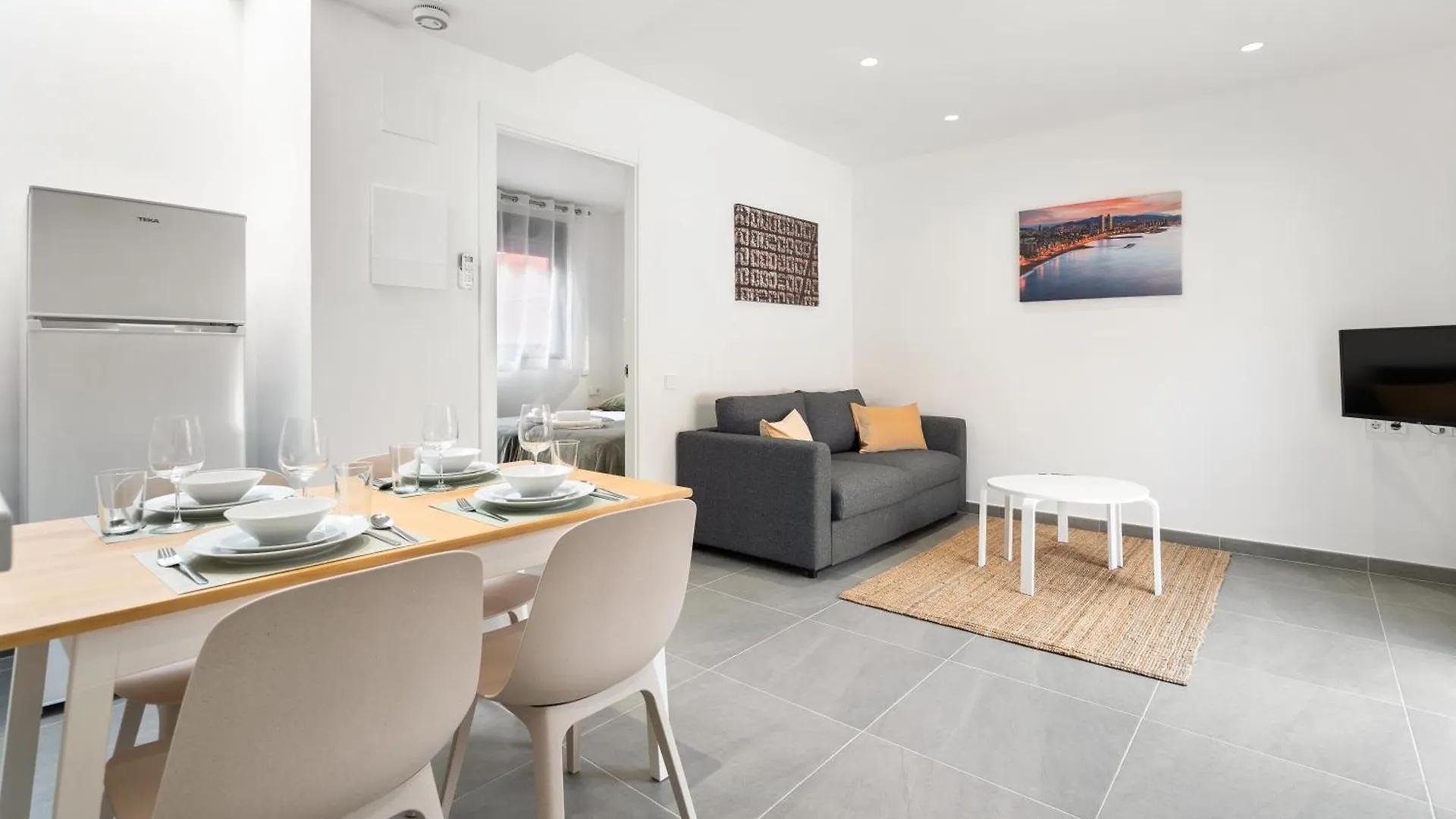 Fira Building Apartment L'Hospitalet de Llobregat 0*,